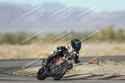 media/Dec-04-2025-Racers Edge (Thu) [[5ebc9f124d]]/3-B Group/2-Session 1 (Turn 4 Entry)/